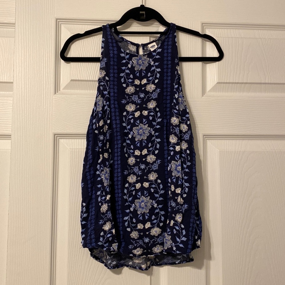 High neck tank top